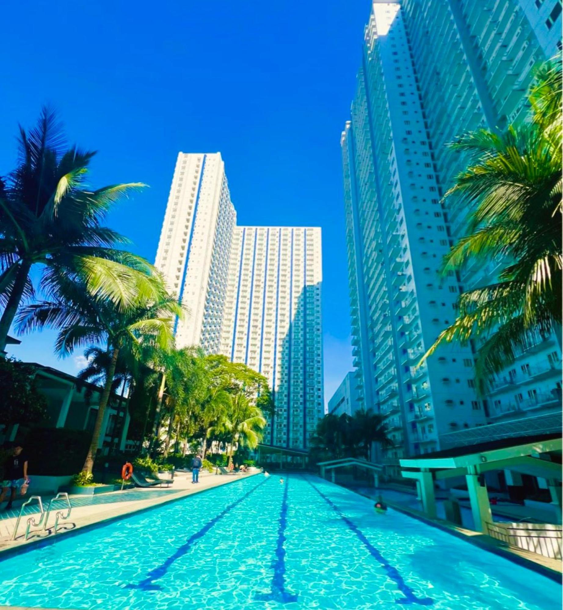 Grass Residences Rendezvous Sm North Edsa Qc Manila Exterior photo